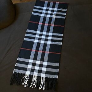 Clara Clark Black and White Checkered Scarf with fringe NIP